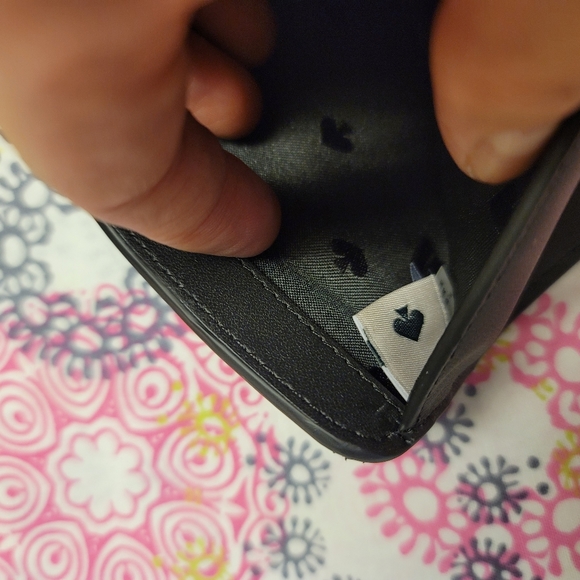 Kate Spade,  New York.  Small Bifold Wallet. - Picture 5 of 6